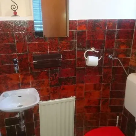 Rtv S-room Hotel